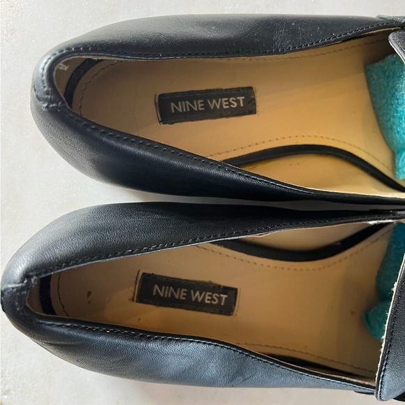 Women’s Black Ashtyn Loafer size 8.5 - Picture 8 of 10